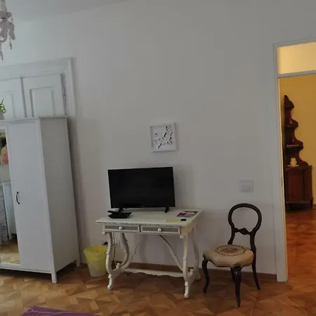 Da Noi Couette-café Trieste