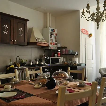 Da Noi Couette-café 3*